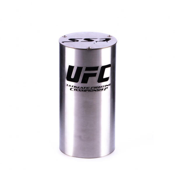Колпак Ess  (Ufc) в Турции